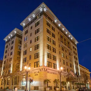 Otel Deluxe, Portland